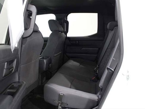 Used 2024 Toyota Tacoma SR AWD/4WD image 14