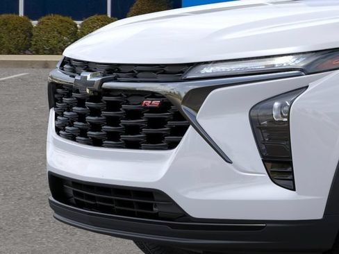 New 2026 Chevrolet Trax RS w/ Sunroof Package FWD image 13