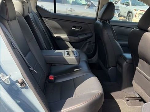 Used 2025 Nissan Sentra SR w/ SR Premium Package FWD image 27