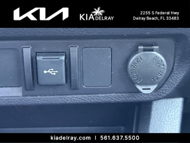 Used 2022 Toyota Tacoma SR5 w/ Technology Package RWD image 21