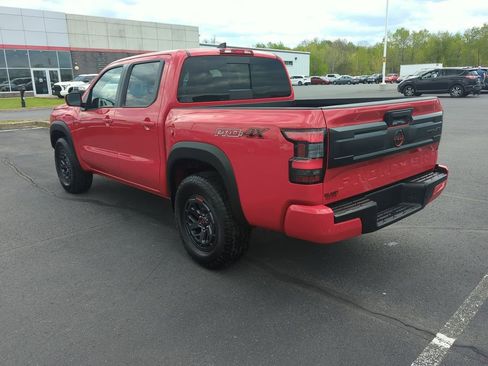 Used 2026 Nissan Frontier PRO-4X AWD/4WD image 6