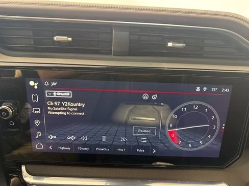 Used 2024 GMC Sierra 2500 Denali w/ Technology Package image 15