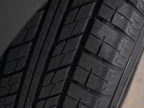 Used 2015 Toyota Highlander XLE image 11