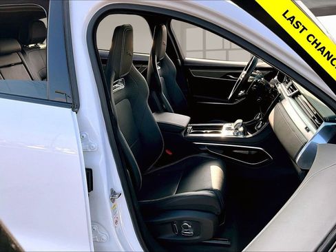 Used 2025 Jaguar F-PACE R-Dynamic S image 7