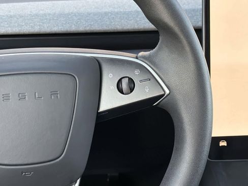 Used 2024 Tesla Model 3 Standard Range image 14