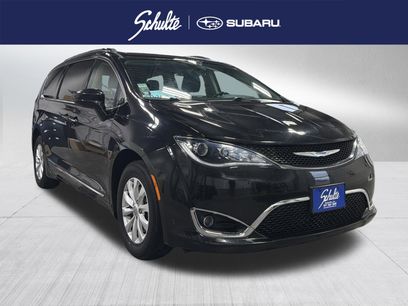 Used 2019 Chrysler Pacifica Touring-L