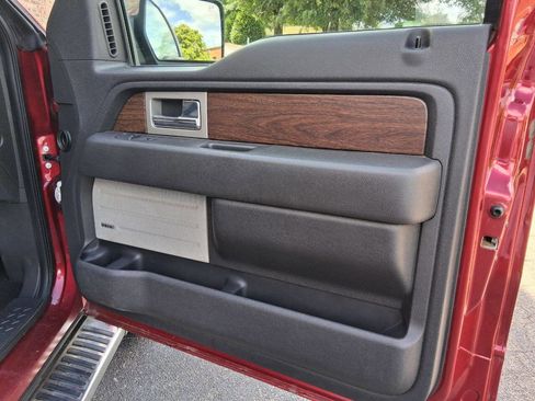 Used 2014 Ford F150 Lariat w/ Equipment Group 502A Luxury AWD/4WD image 23
