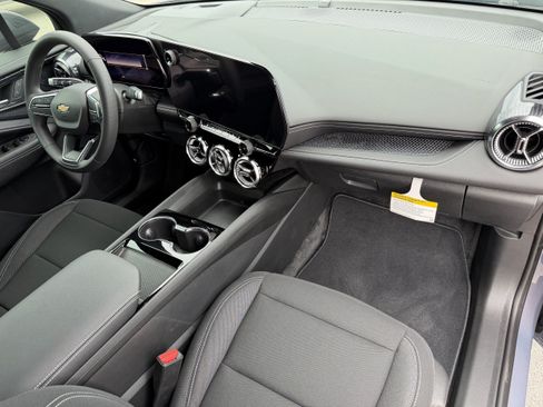 Used 2026 Chevrolet Blazer EV LT FWD image 10