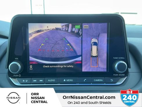 Used 2025 Nissan Rogue SV w/ Rock Creek Premium Package image 25