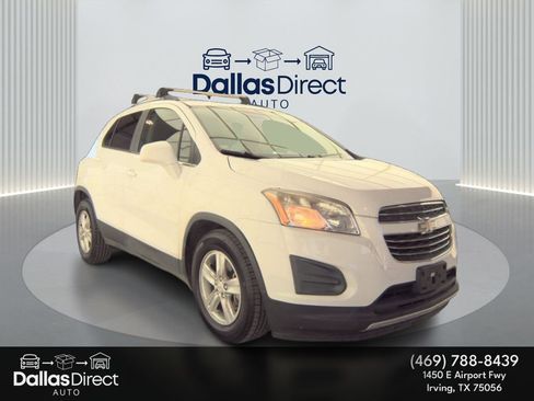 Used 2016 Chevrolet Trax LT image 2