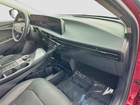 Certified 2023 Kia EV6 Wind RWD image 29