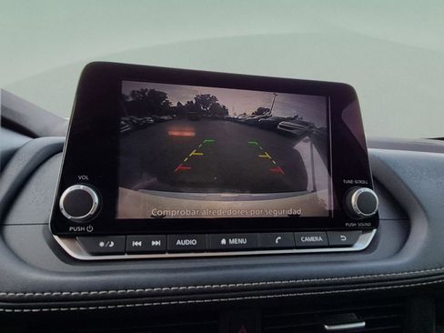 Certified 2023 Nissan Rogue SV FWD image 24