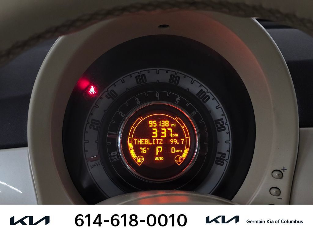Used 2012 FIAT 500 Lounge w/ Luxury Leather Pkg FWD image 23