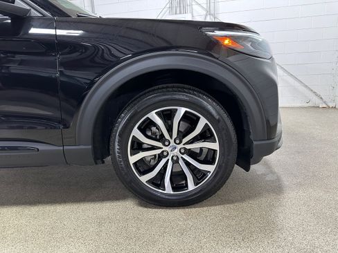 Certified 2025 Ford Explorer ST-Line image 25