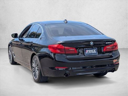 Used 2019 BMW 530e w/ Convenience Package RWD image 8