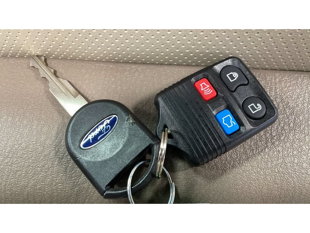 Used 2003 Ford Explorer Eddie Bauer RWD image 20
