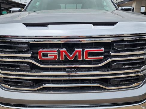 New 2026 GMC Sierra 1500 SLT w/ SLT Premium Plus Package AWD/4WD image 10