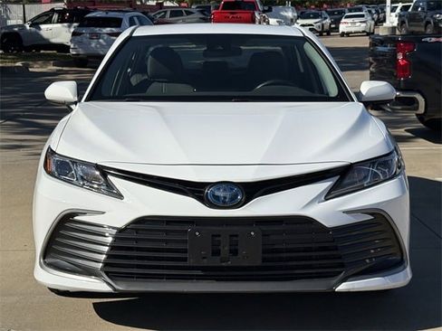 Used 2024 Toyota Camry LE image 7