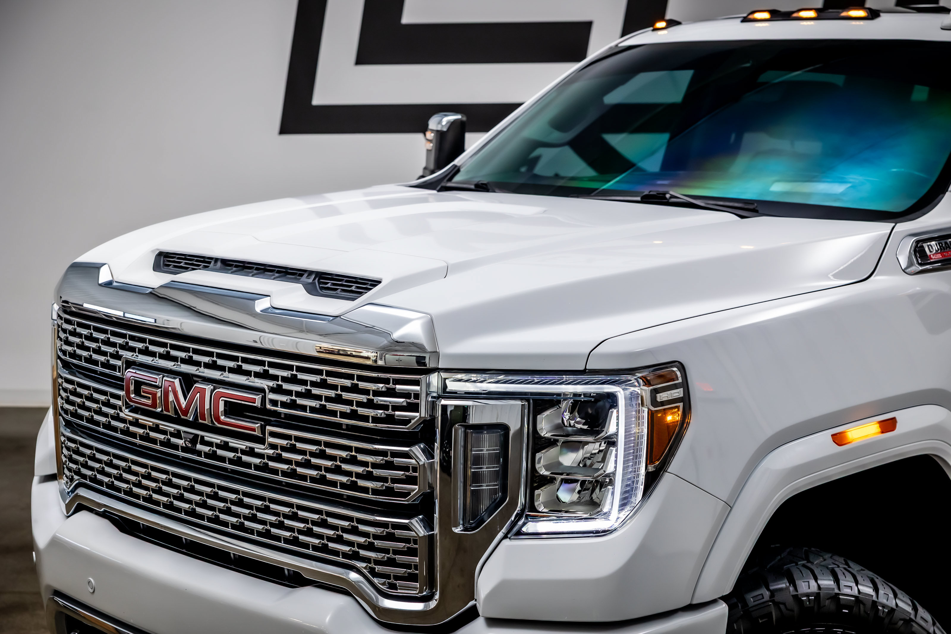 Used 2020 GMC Sierra 2500 Denali w/ Denali Ultimate Package AWD/4WD image 21
