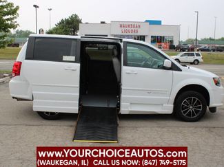 Used 2017 Dodge Grand Caravan SE video 1