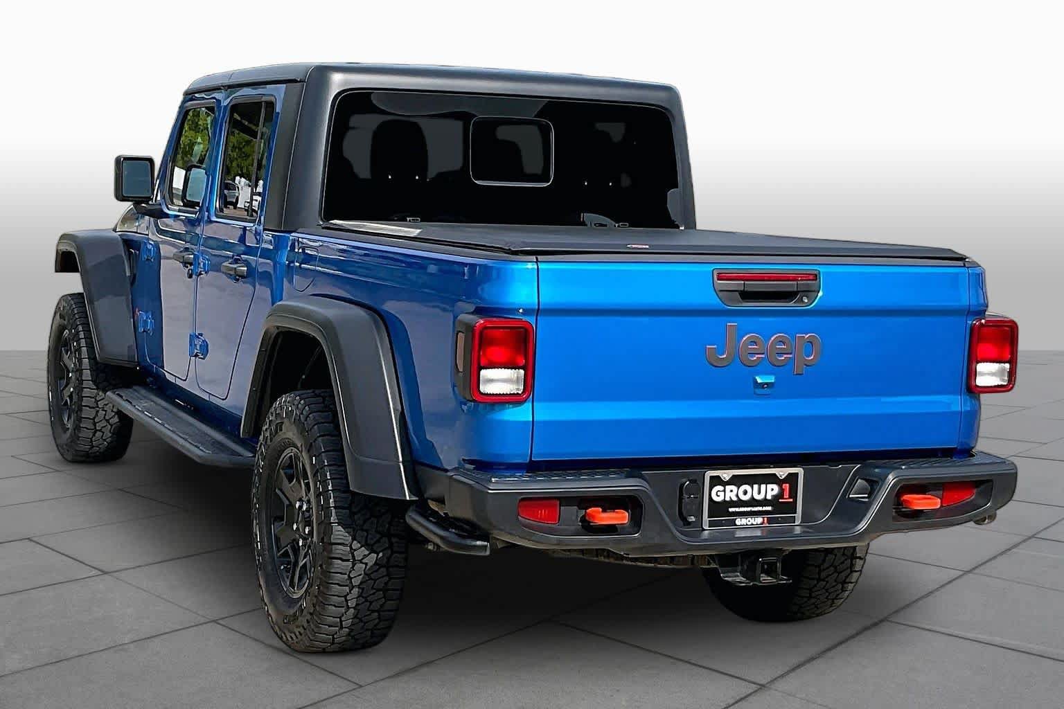 Used 2021 Jeep Gladiator Mojave w/ Cold Weather Group AWD/4WD image 12