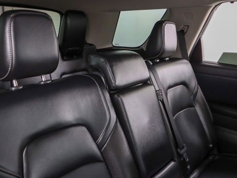 Used 2023 Nissan Pathfinder SL w/ Lighting Package (N92) image 28