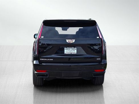 Used 2023 Cadillac Escalade Sport image 5