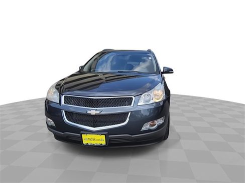 Used 2012 Chevrolet Traverse LT image 3