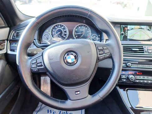 Used 2012 BMW 550i xDrive Sedan image 11