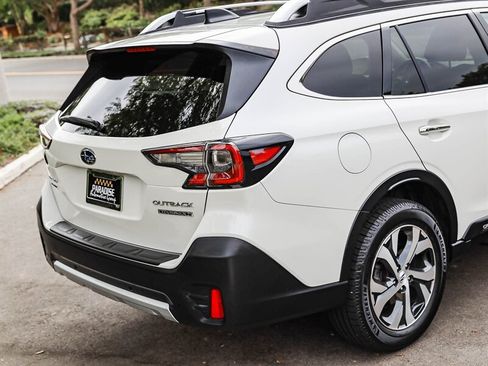 Used 2022 Subaru Outback Touring XT AWD/4WD image 14