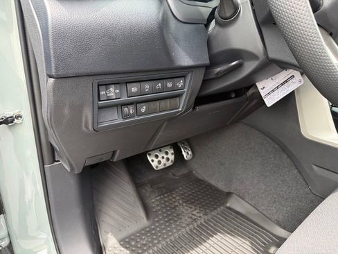 New 2026 Toyota Tundra SR5 AWD/4WD image 16