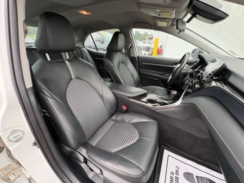 Used 2024 Toyota Camry SE FWD image 26