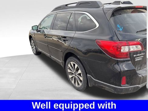 Used 2017 Subaru Outback 2.5i Limited image 3