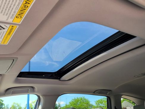 Used 2017 Honda CR-V EX image 31