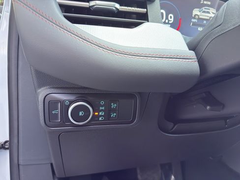 New 2026 Ford Explorer Active w/ Active Comfort Package AWD/4WD image 18