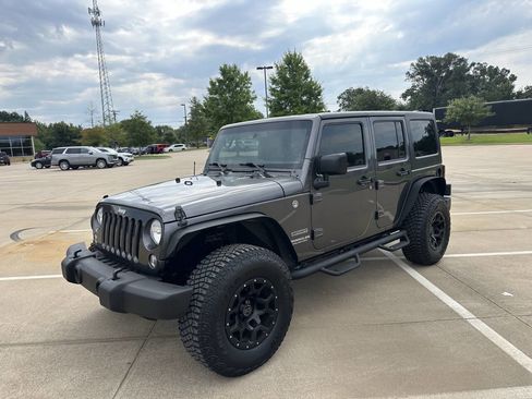 Used 2017 Jeep Wrangler Unlimited Sport w/ Quick Order Package 24S image 2