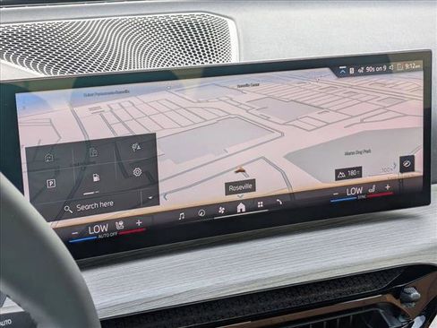 Used 2026 BMW 330i Sedan w/ Convenience Package image 13