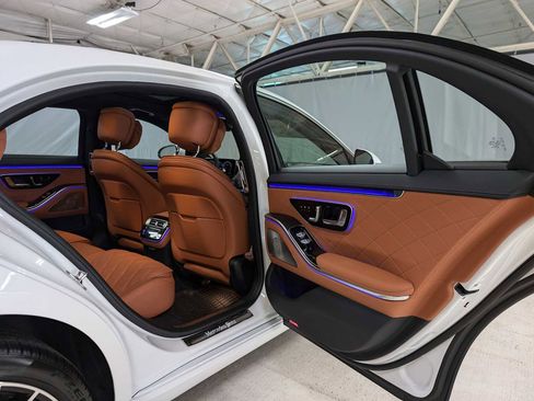 New 2025 Mercedes-Benz S 580 4MATIC Sedan image 14