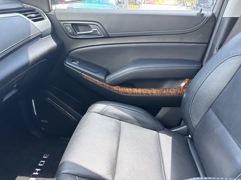 Used 2019 Chevrolet Tahoe Premier w/ RST Edition RWD image 23