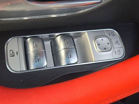Used 2025 Mercedes-Benz GLE 53 AMG 4MATIC image 20