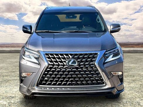 Used 2022 Lexus GX 460 Luxury w/ Sport Design Package image 2