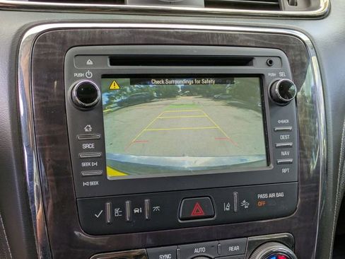 Used 2016 Buick Enclave Premium image 15