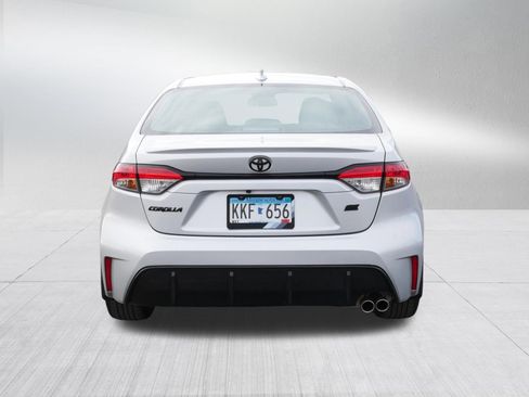 Used 2023 Toyota Corolla SE w/ SE Premium Package image 6