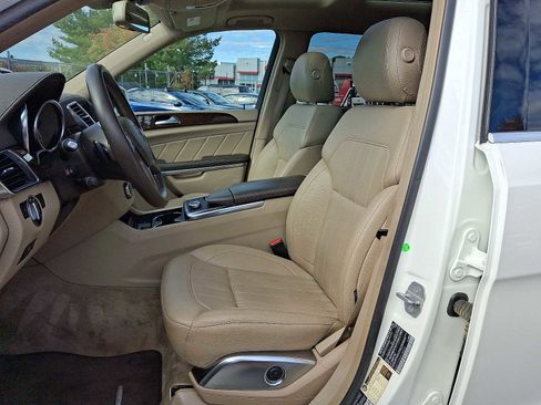 Used 2013 Mercedes-Benz GL 450 4MATIC image 11