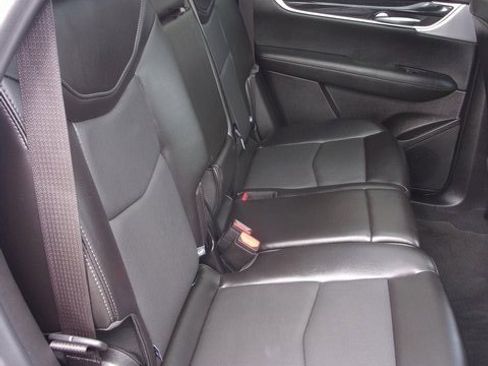 Used 2025 Cadillac XT5 Premium Luxury image 35