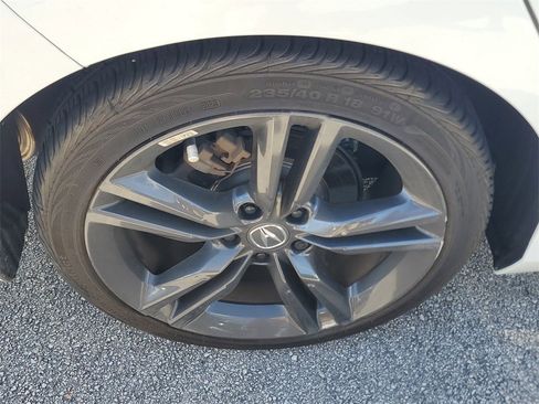 Used 2024 Acura Integra A-Spec image 9