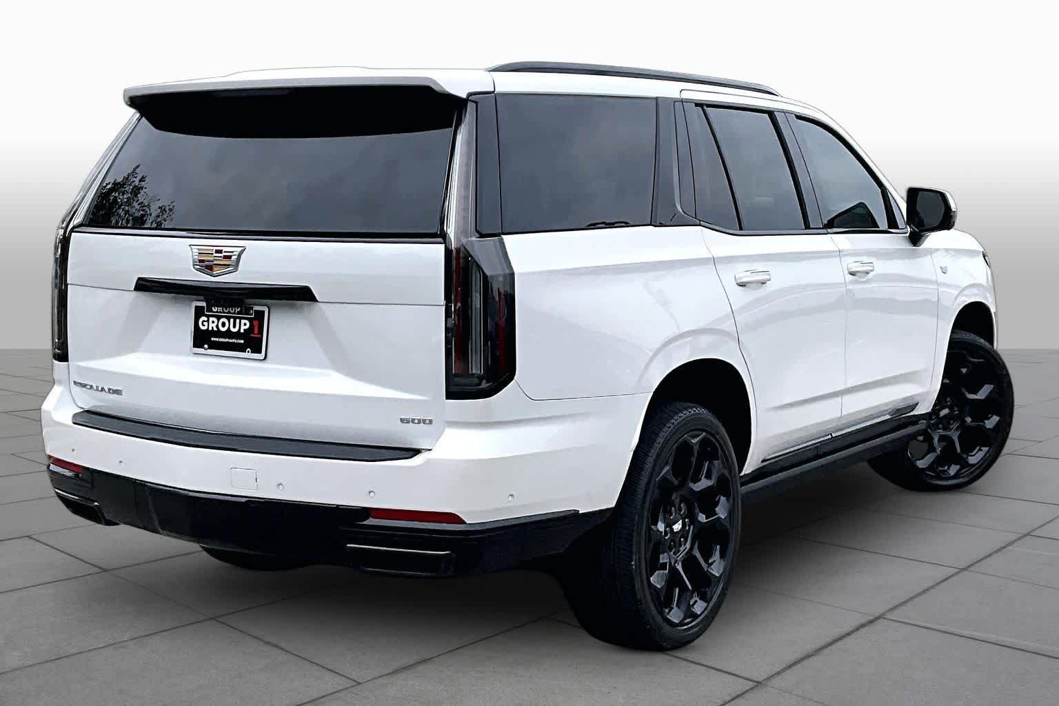 Used 2025 Cadillac Escalade Sport Platinum AWD/4WD image 12