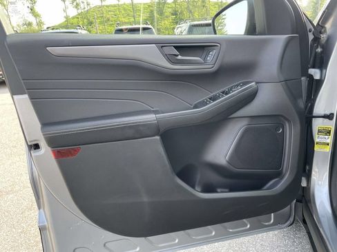 Used 2024 Ford Escape Active w/ Tech Pack #1 AWD/4WD image 5