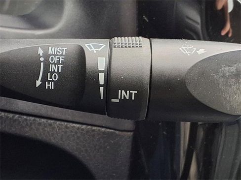 Used 2019 Toyota Corolla SE image 15