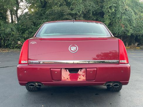 Used 2008 Cadillac DTS Luxury II image 7